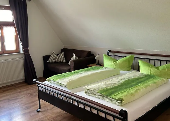 Streng's Weinstube بيت ضيافة زومرآخ